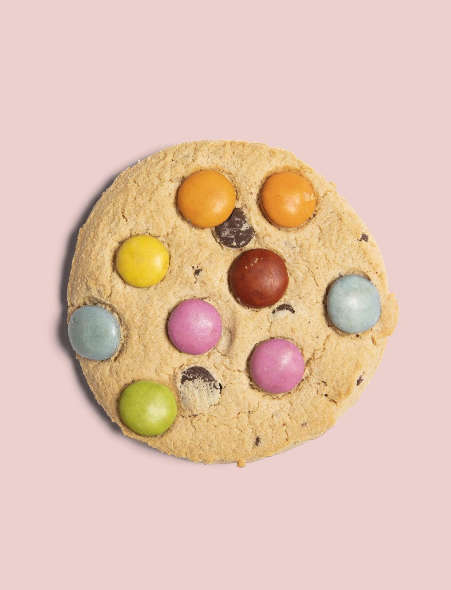 Image of Rainbow Chocolate Chip Artisan Cafe Cookies 50g (24 pieces)